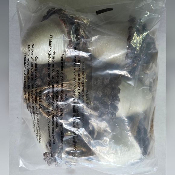 Pottery Barn Holiday - Picture 8 of 9